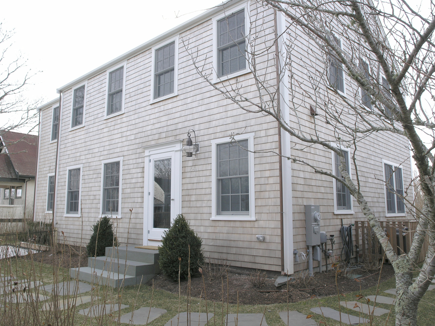 48 West Chester Street Nantucket, MA 02554 - Photo 3 of 27
