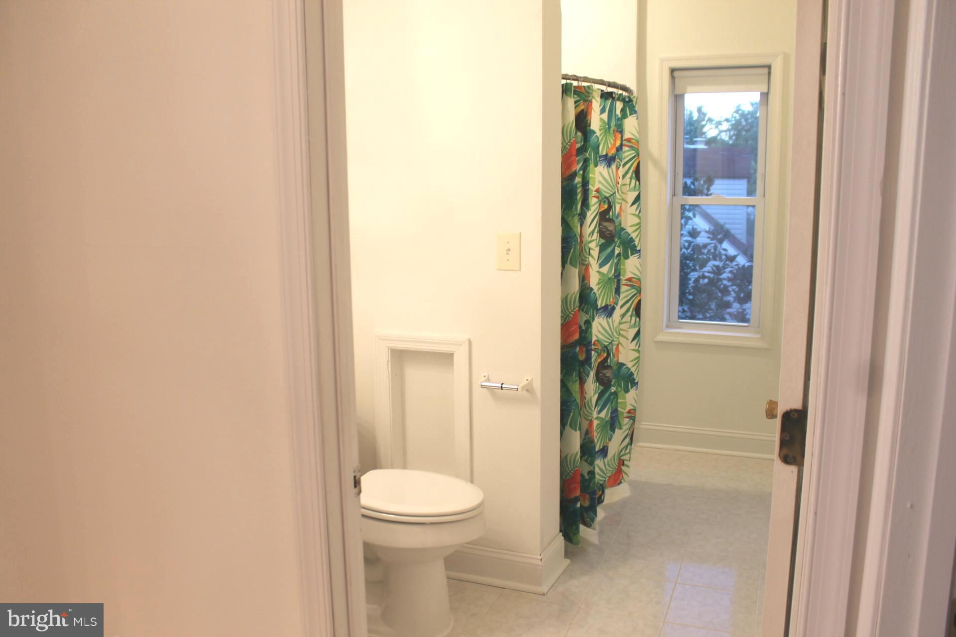 8934 Satyr Hill Road Baltimore, MD 21234 - Photo 23 of 30 2nd Bath 2nd Floor