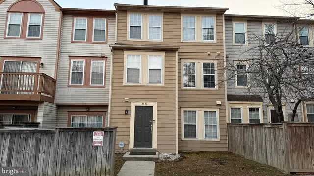$2,995 | 3730 Amsterdam Terrace, Unit 889, Burtonsville, MD 20866