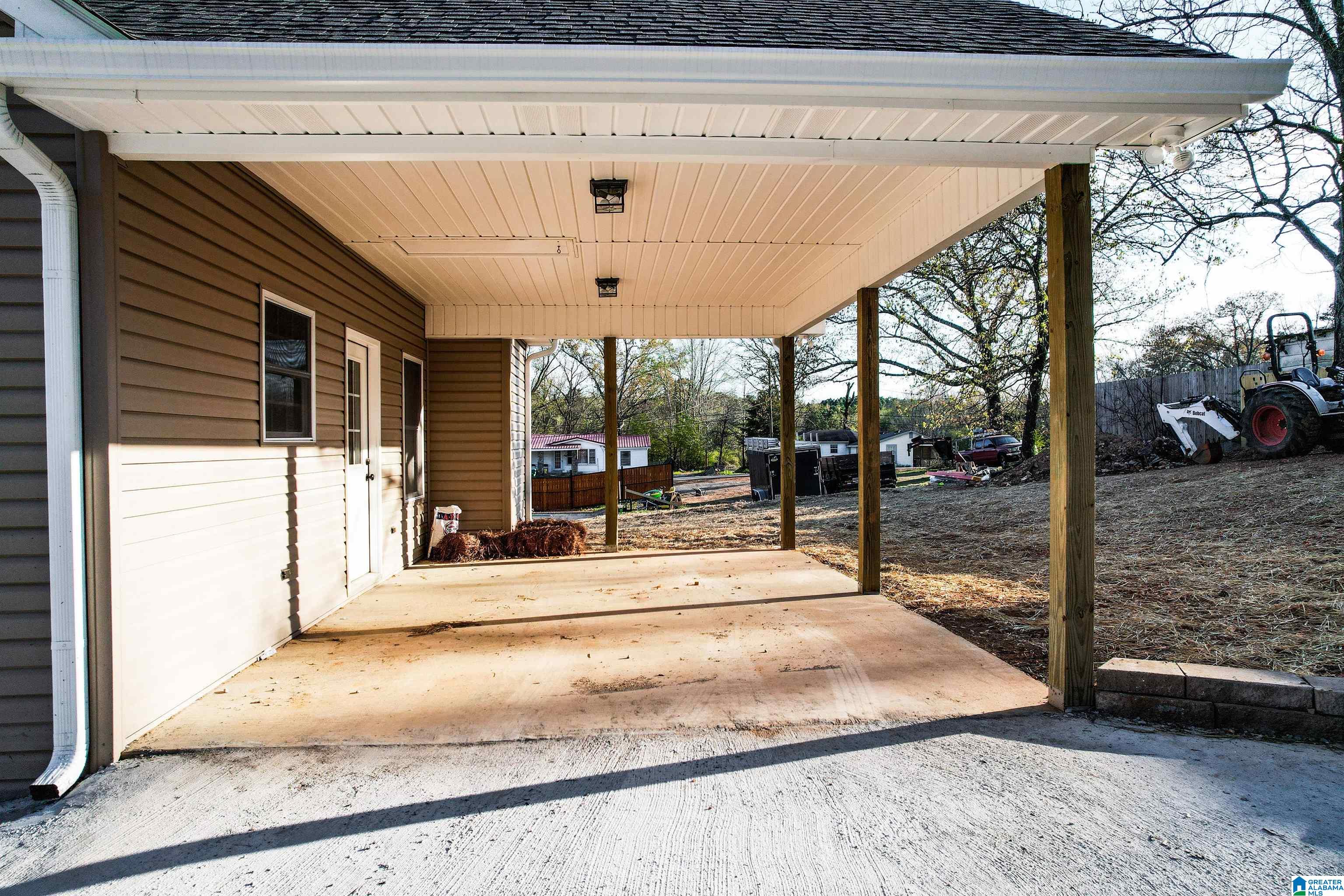 706 Alpine Street Oneonta, AL 35121 - Photo 8 of 42 Gallery Image 8