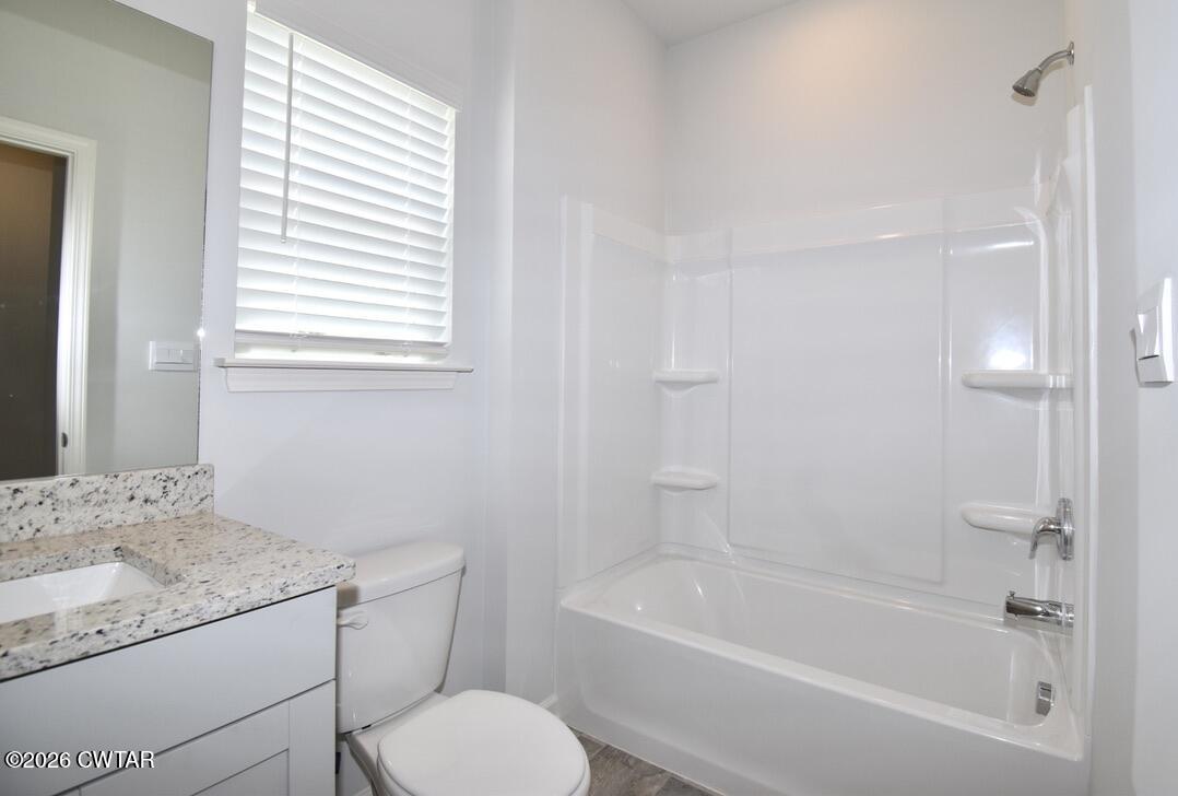 15 Chadro Cove Jackson, TN 38305 - Photo 17 of 25 Bathroom 2