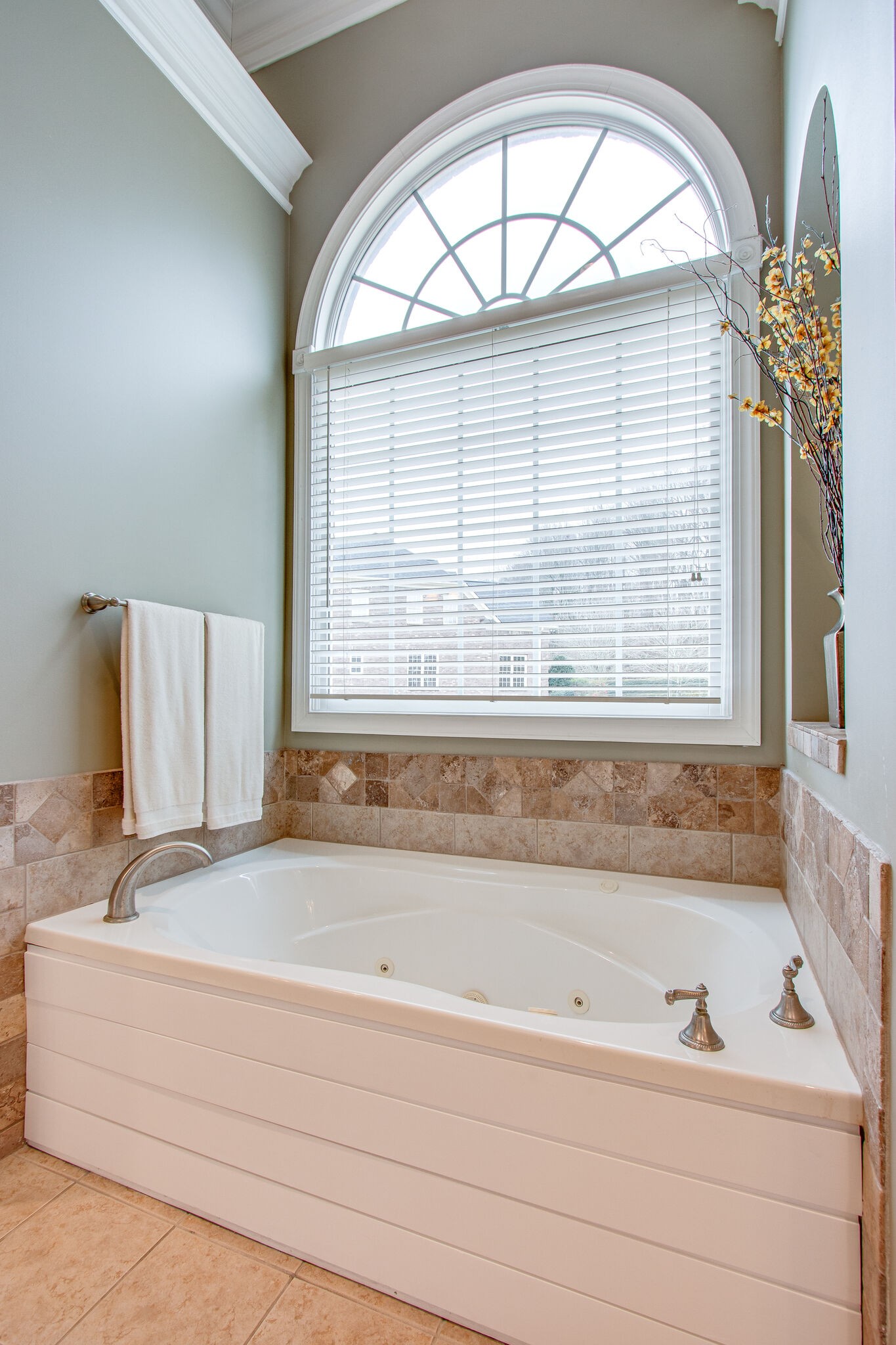 416 Sandcastle Road Franklin, TN 37069 - Photo 35 of 57 a bathroom with a bathtub and a window