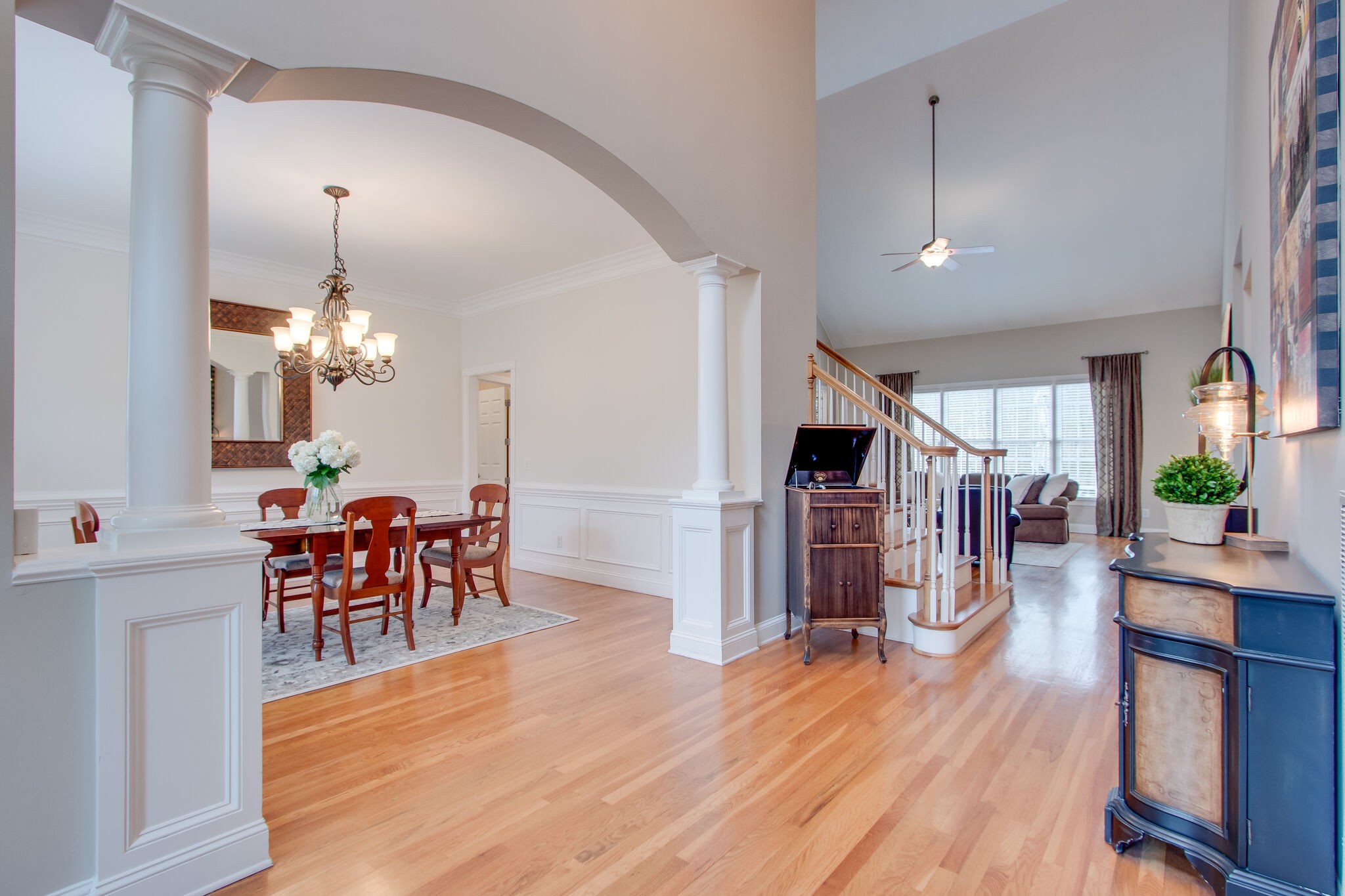 416 Sandcastle Road Franklin, TN 37069 - Photo 4 of 57 a view of a dining room with furniture and wooden floor