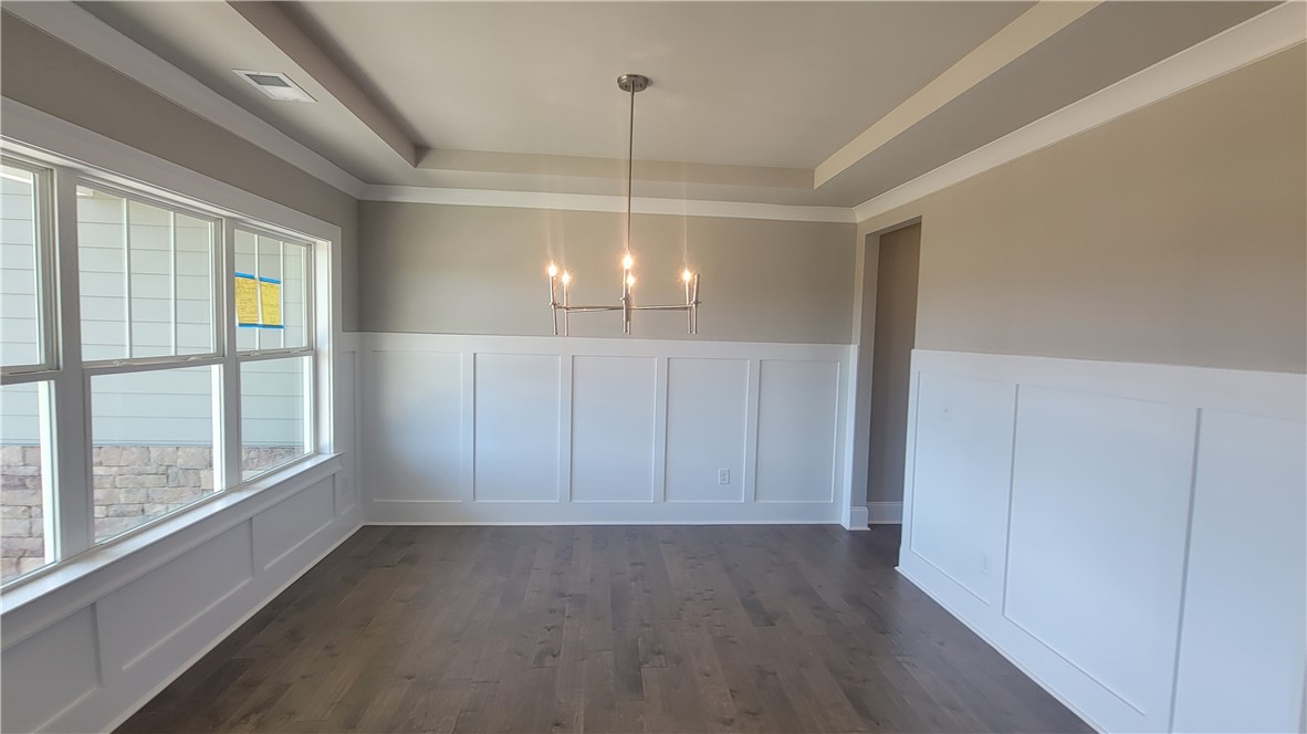 105 Meadow View Road Piedmont, SC 29673 - Photo 4 of 19 Dining Room