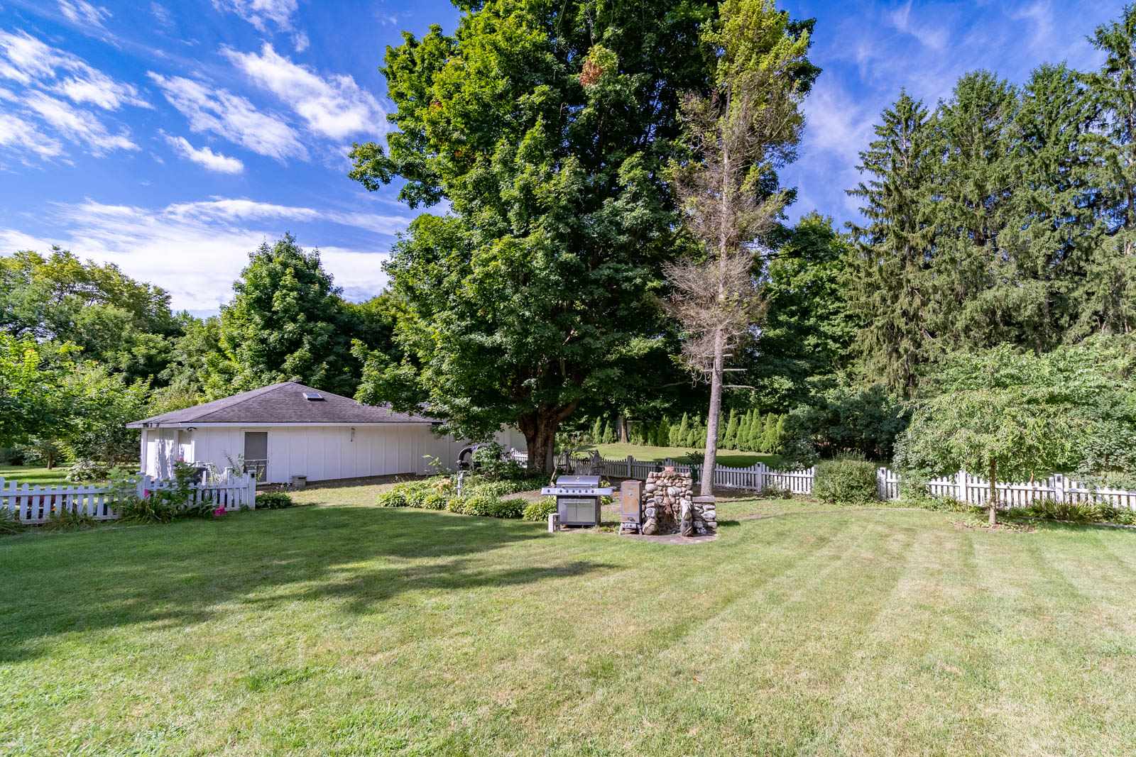 62011 Orange Road South Bend, IN 46614 - Photo 18 of 23 Gallery Image 18