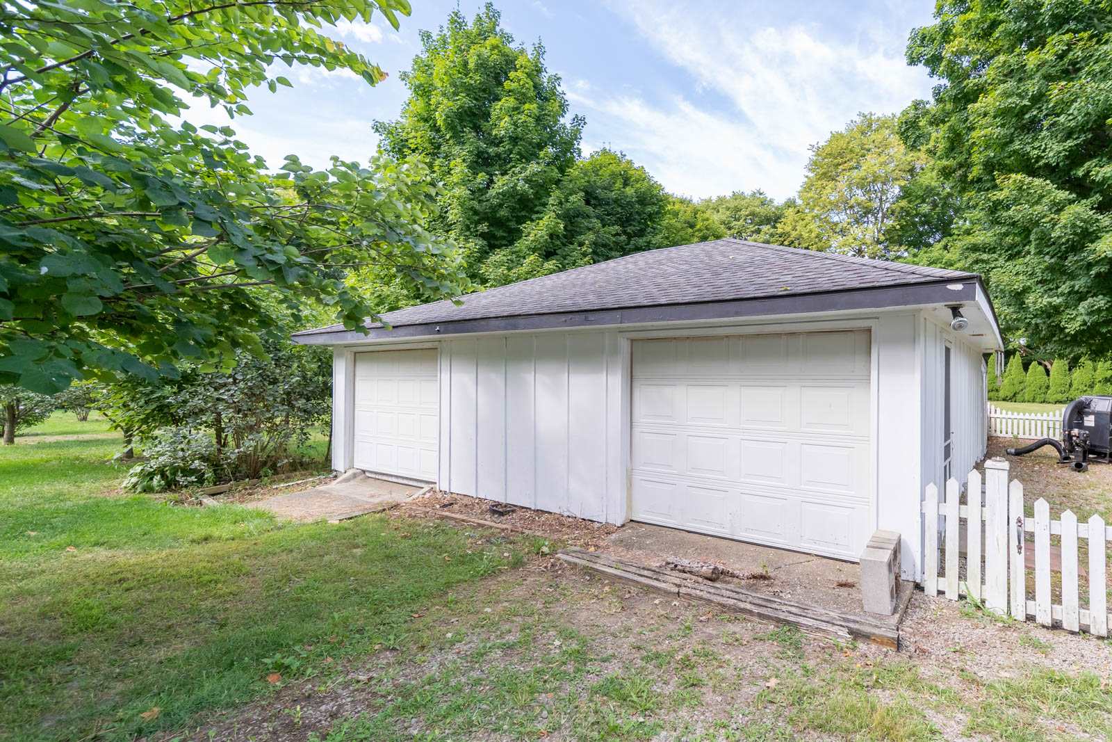 62011 Orange Road South Bend, IN 46614 - Photo 19 of 23 Gallery Image 19