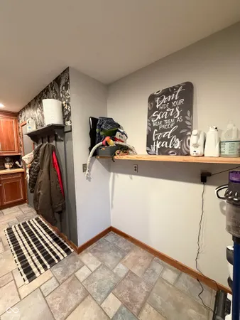 $319,900 | 825 West Krislynn Woods Avenue, West Terre Haute, IN 47885