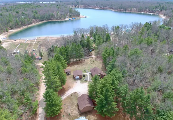 $209,900 | 7816 West Windsong Avenue, Baldwin, MI 49304