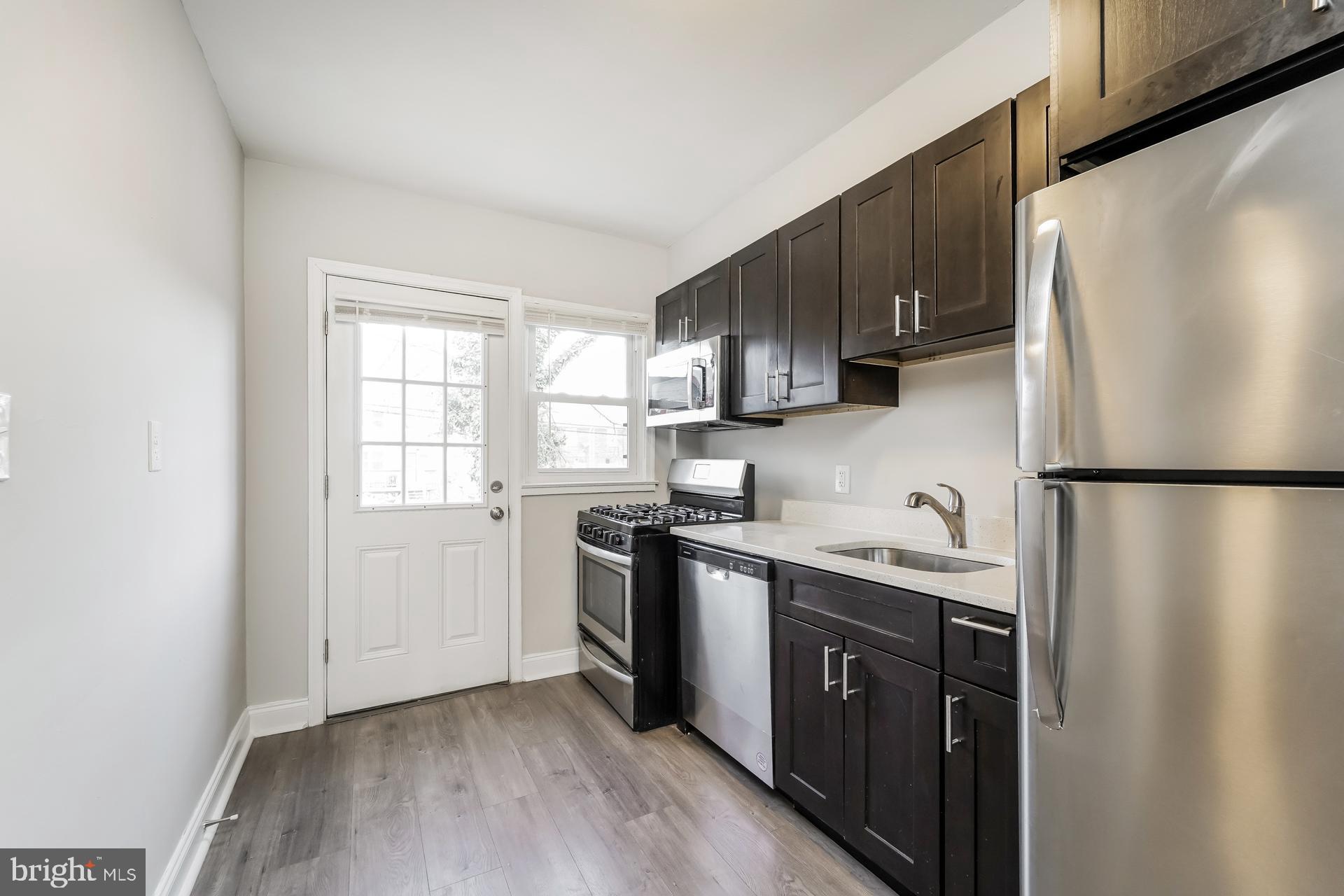 1442 Cedarcroft Road Baltimore, MD 21239 - Photo 4 of 15