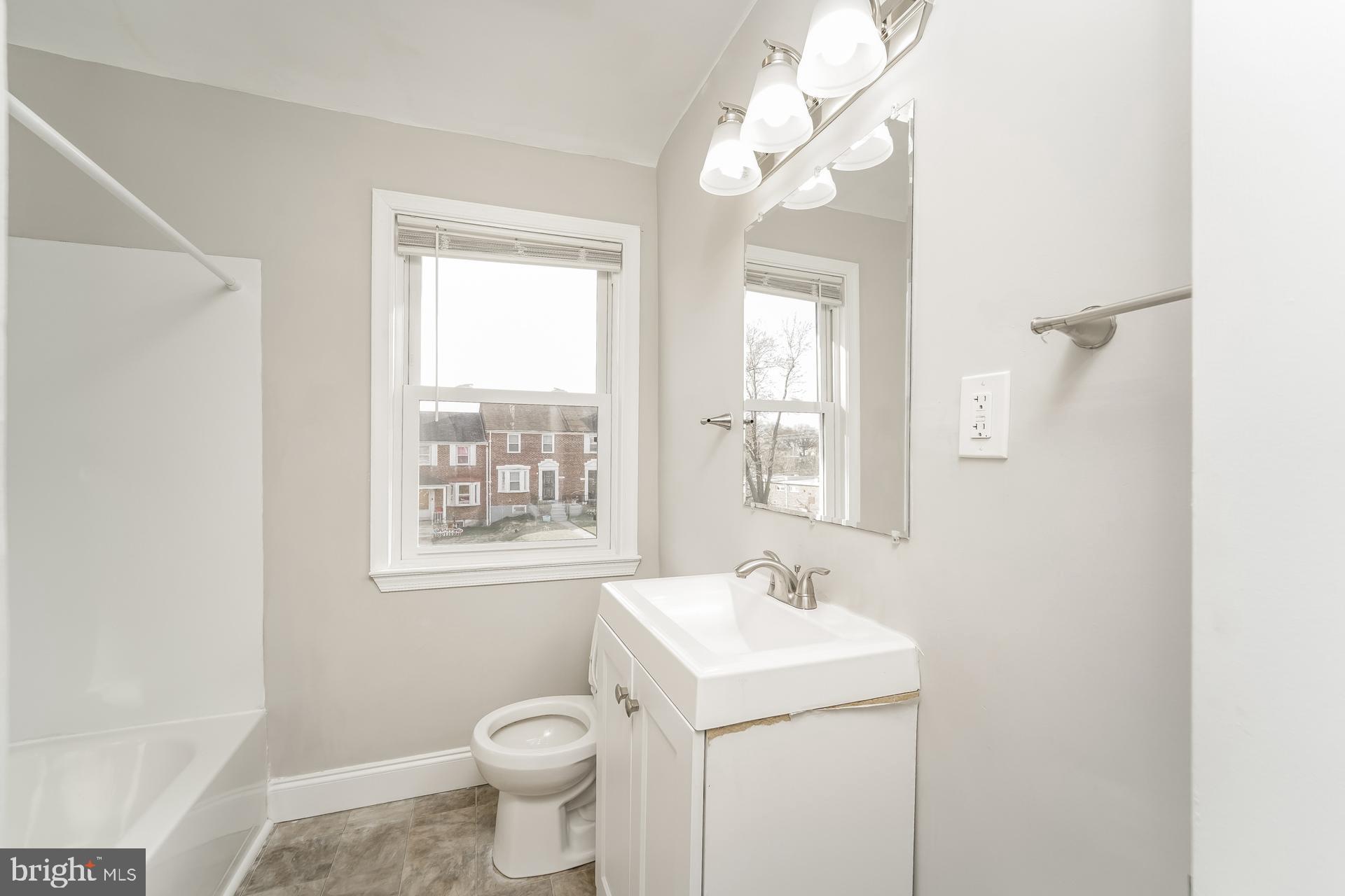 1442 Cedarcroft Road Baltimore, MD 21239 - Photo 7 of 15