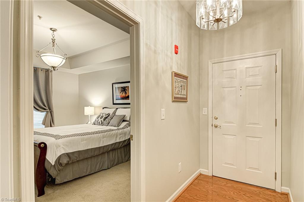 317 College Road, Unit 101 Greensboro, NC 27410 - Photo 5 of 32 Gallery Image 5