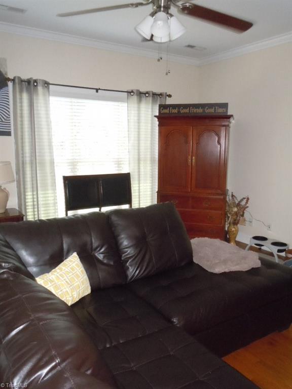 4037 Payne Road High Point, NC 27265 - Photo 11 of 27 Gallery Image 11