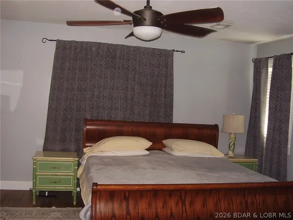 $730,000 | 3521 South 240th Road, Louisburg, MO 65685