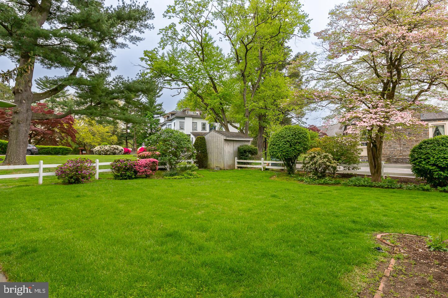 515 Manor Road Wynnewood, PA 19096 - Photo 30 of 34 Back yard