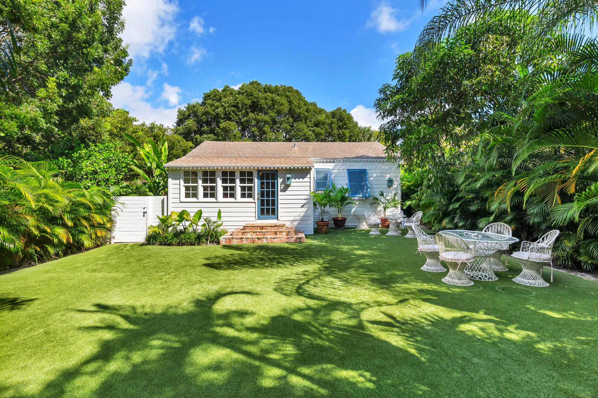 744 Avon Road West Palm Beach, FL 33401 - Photo 17 of 24 low-29