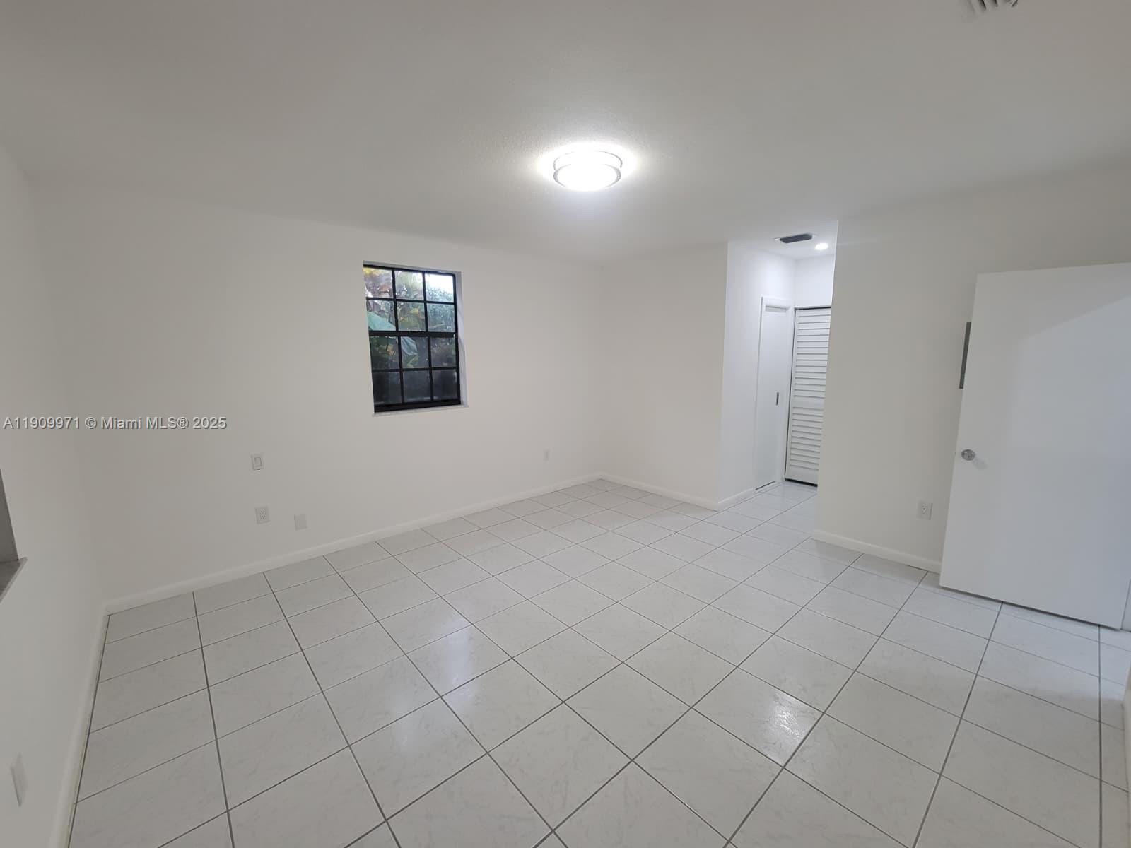 2365 Southwest 21st Avenue Miami, FL 33145 - Photo 20 of 22