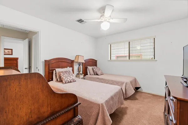 $3,200 | 2839 Hemingway Drive, Montgomery, TX 77356