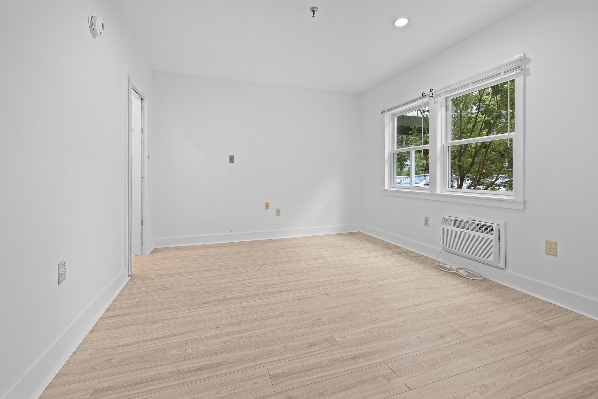 53 Lyme Road, Unit 10 Hanover, NH 03755 - Photo 19 of 32