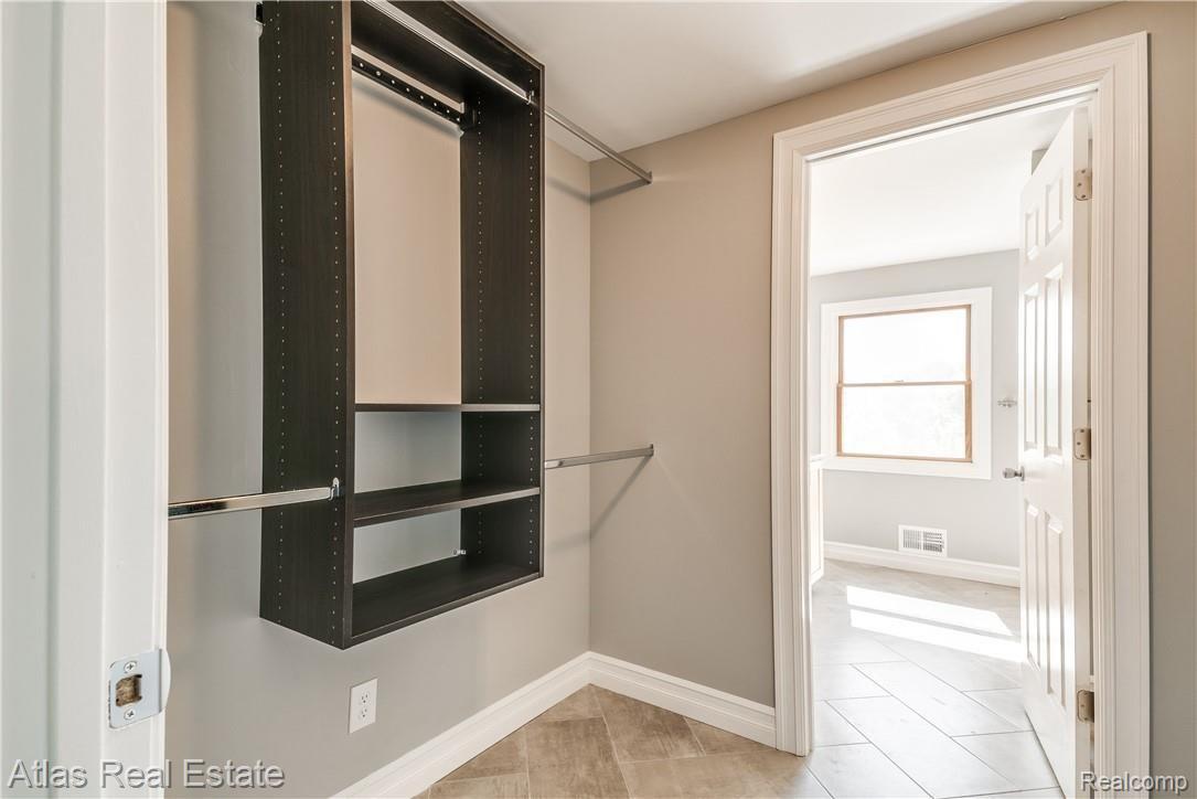 11022 Hegel Road Goodrich, MI 48438 - Photo 77 of 78 Interiors (53 of 55).jpg