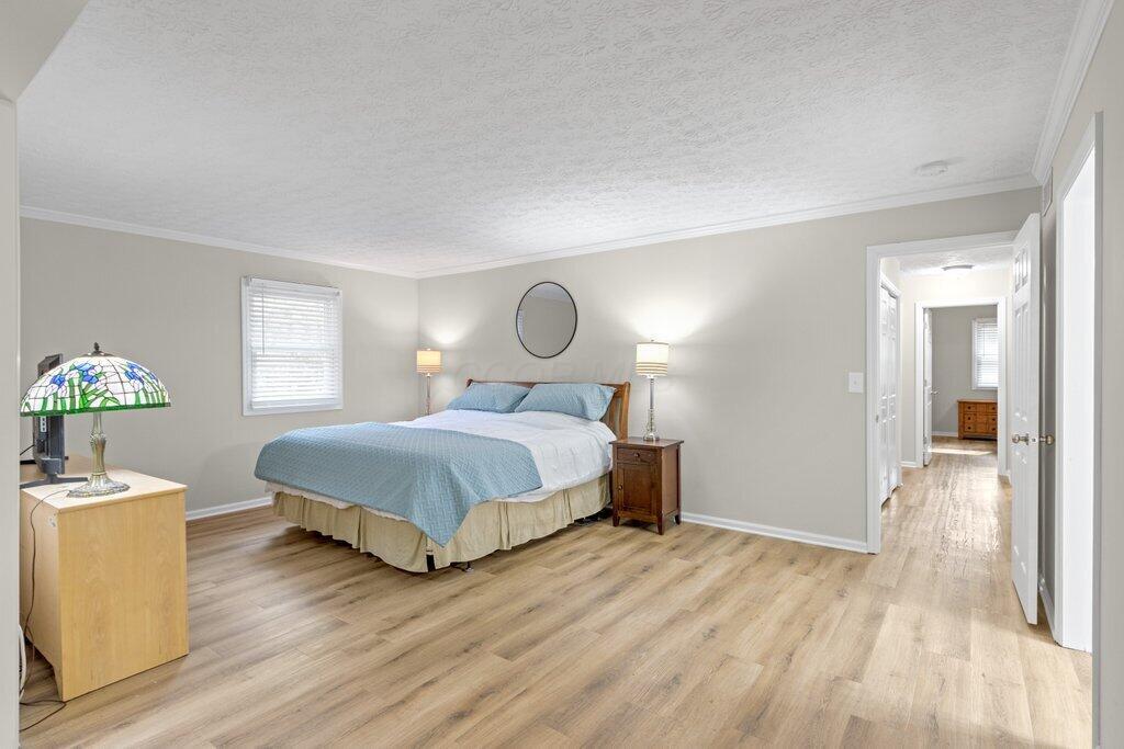 737 Autumn Branch Road Westerville, OH 43081 - Photo 22 of 43 Owner's Suite