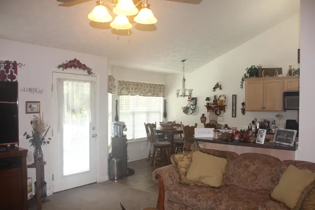 $349,900 | 4114 Porch Rock Road, Pikeville, TN 37367