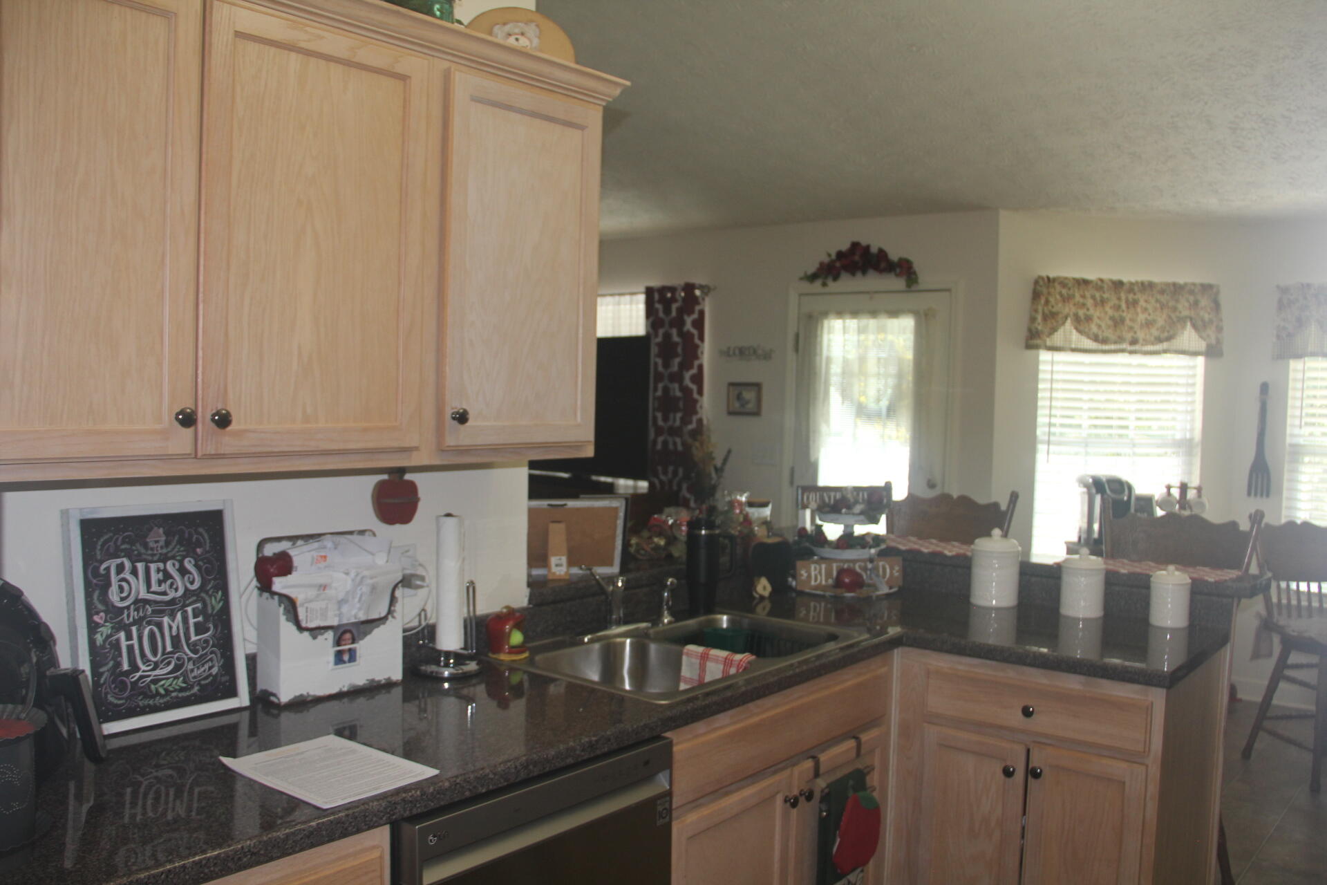 4114 Porch Rock Road Pikeville, TN 37367 - Photo 14 of 27 IMG_3852