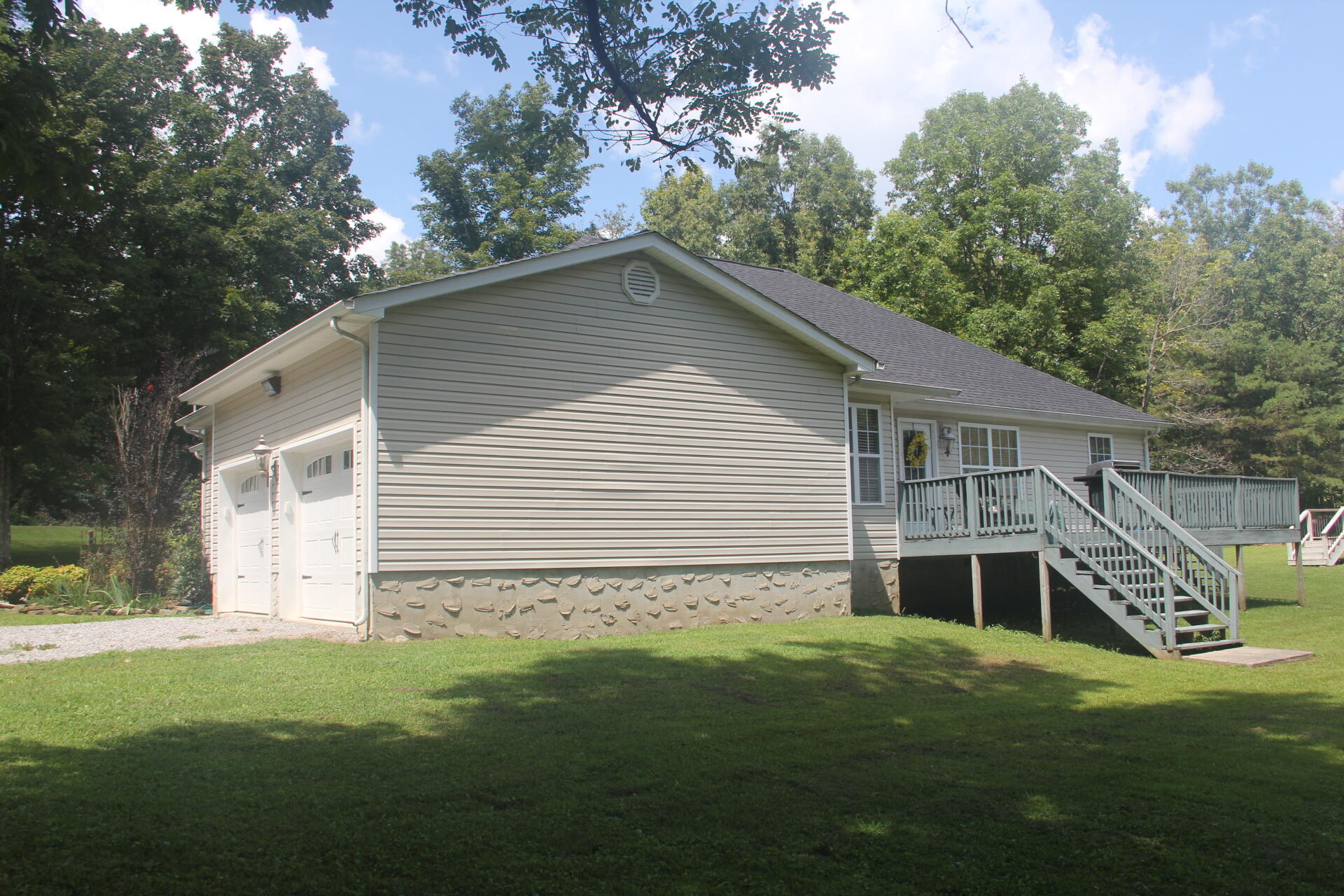 4114 Porch Rock Road Pikeville, TN 37367 - Photo 5 of 27 IMG_3820