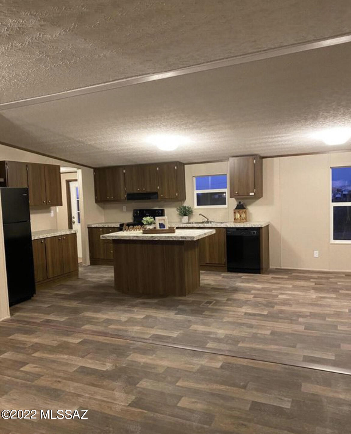 16825 West Savage Road Marana, AZ 85653 - Photo 3 of 5