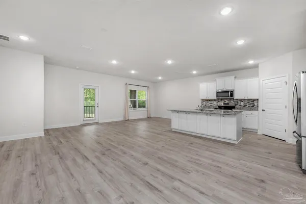 $2,600 | 7814 Burnside Loop, Pensacola, FL 32526