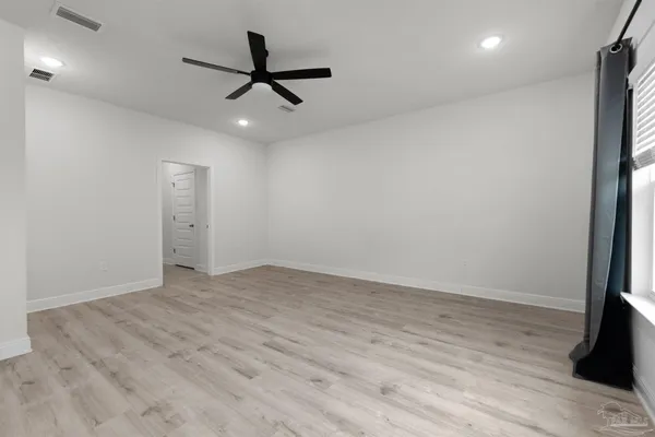 $2,600 | 7814 Burnside Loop, Pensacola, FL 32526