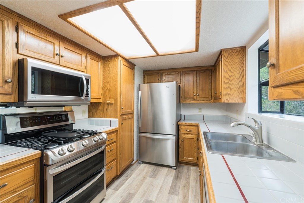 2755 Taft Place Cambria, CA 93428 - Photo 11 of 32