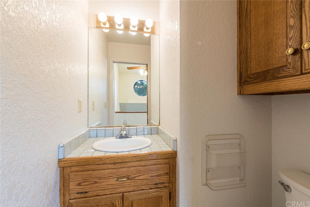 2755 Taft Place Cambria, CA 93428 - Photo 21 of 32 Half Bathroom