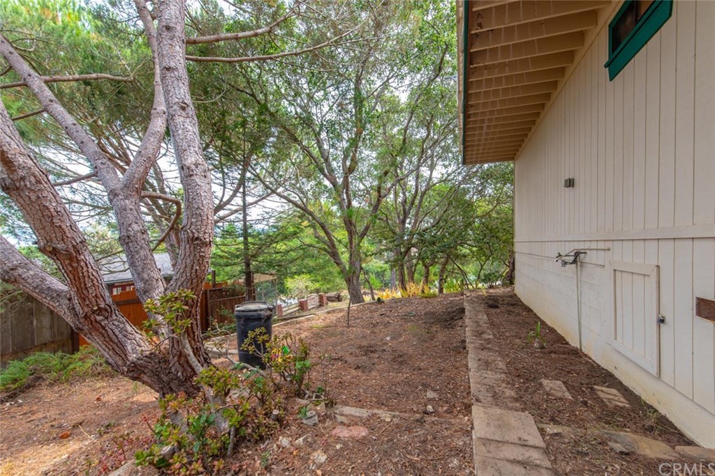 2755 Taft Place Cambria, CA 93428 - Photo 25 of 32