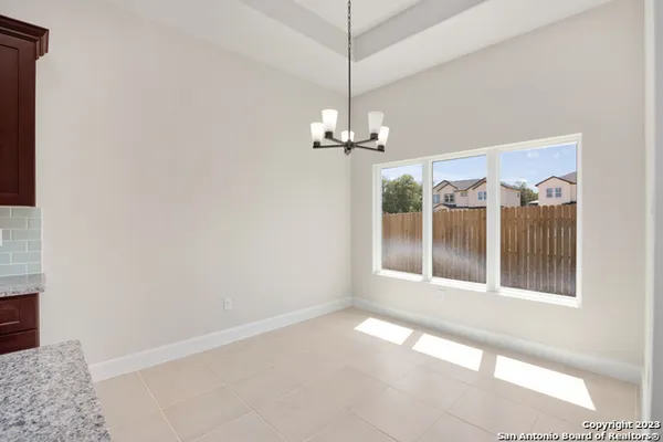 $2,700 | 406 Park Circle, Hondo, TX 78861