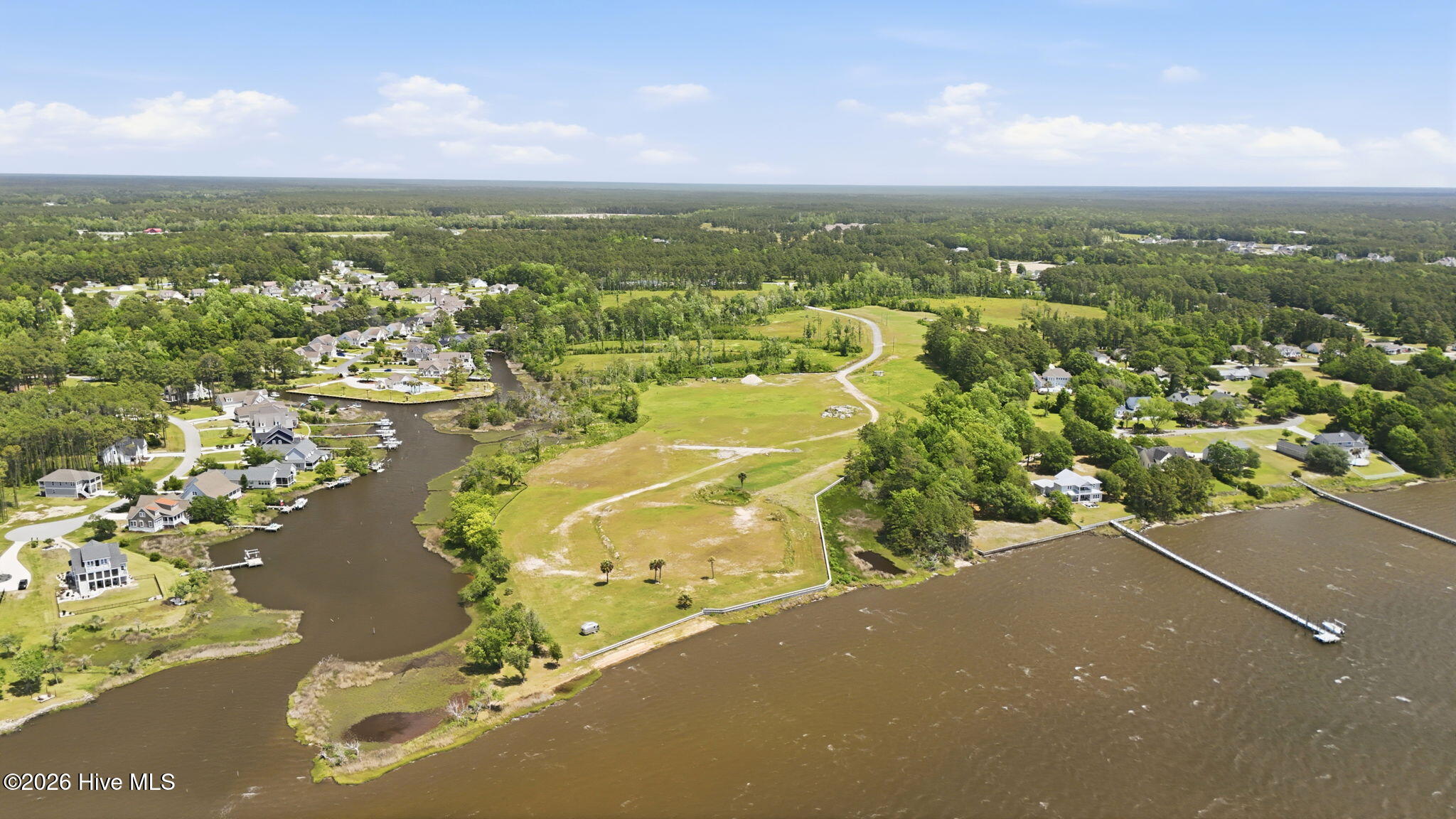 246 Amphitheater Drive Swansboro, NC 28584 - Photo 6 of 67