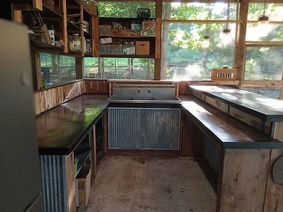 $349,900 | 4420 Southeast 1150th Road, Collins, MO 64738