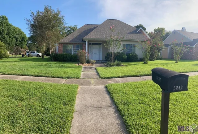 $274,900 | 5242 Rivermeadow Drive, Baton Rouge, LA 70820
