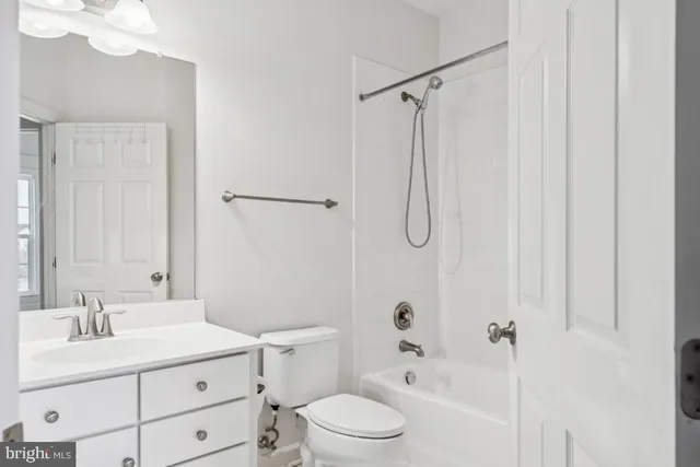 $2,800 | 8915 Amelung Street, Frederick, MD 21704