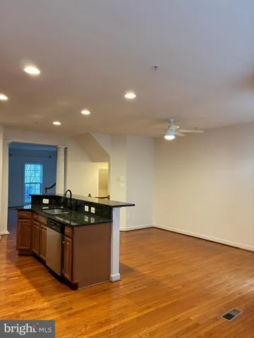 $2,800 | 8915 Amelung Street, Frederick, MD 21704