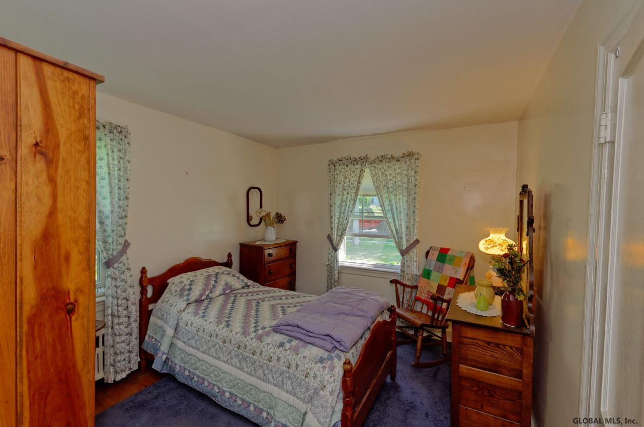 8 Oxford Road Albany, NY 12203 - Photo 6 of 22 Photo 6