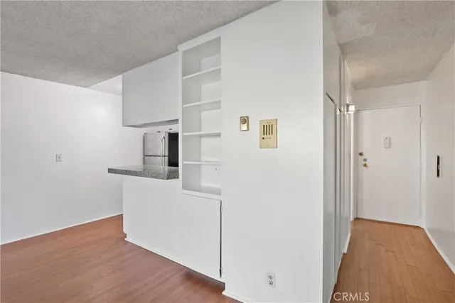 $2,000 | 5585 Pacific Coast Highway, Unit 129, Long Beach, CA 90804