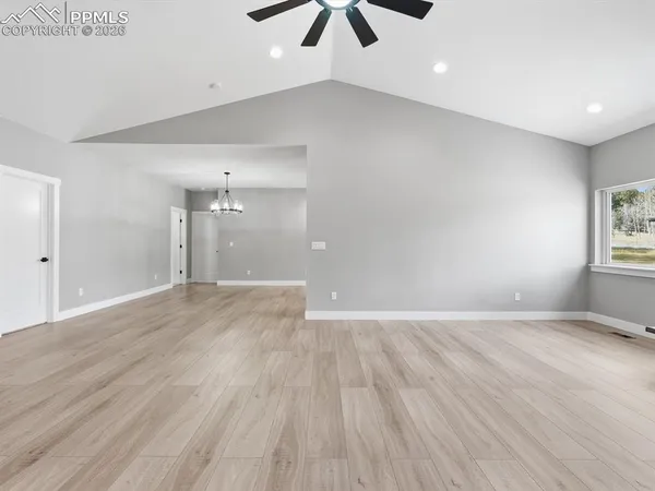 $725,000 | 1305 Stone Ridge Drive, Woodland Park, CO 80863