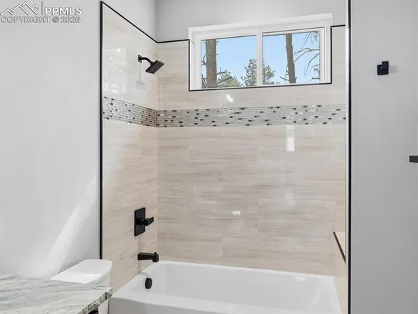 $725,000 | 1305 Stone Ridge Drive, Woodland Park, CO 80863