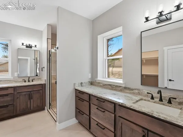 $725,000 | 1305 Stone Ridge Drive, Woodland Park, CO 80863