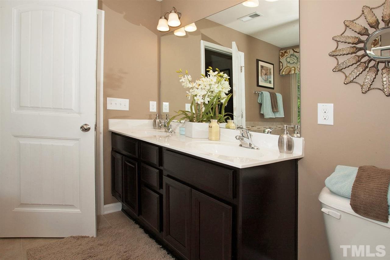 2724 Shepherd Valley Street Raleigh, NC 27610 - Photo 17 of 19 Gallery Image 17
