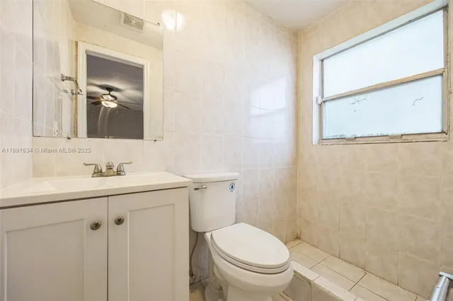 $435,000 | 2515 North 66th Avenue, Hollywood, FL 33024