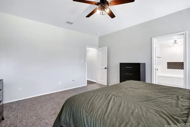 $1,825 | 11711 Caraway Hill, San Antonio, TX 78245