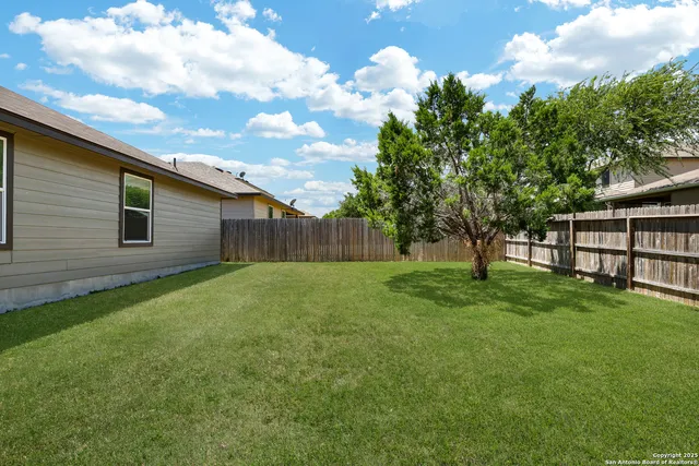 $1,825 | 11711 Caraway Hill, San Antonio, TX 78245