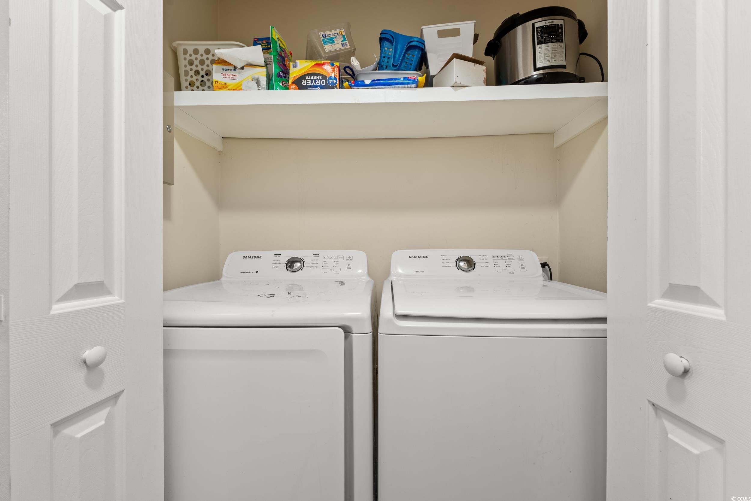 3471 Spivey Street Loris, SC 29569 - Photo 13 of 31 Laundry area featuring washer and dryer