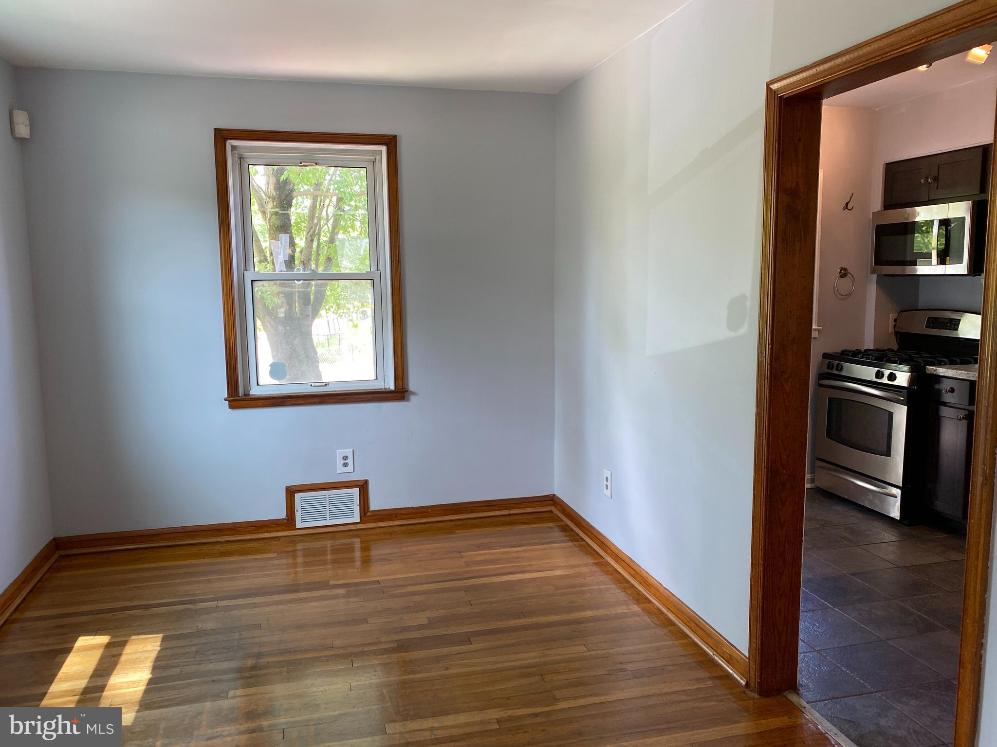 54 Stemmers Run Road Baltimore, MD 21221 - Photo 8 of 42 Gallery Image 8